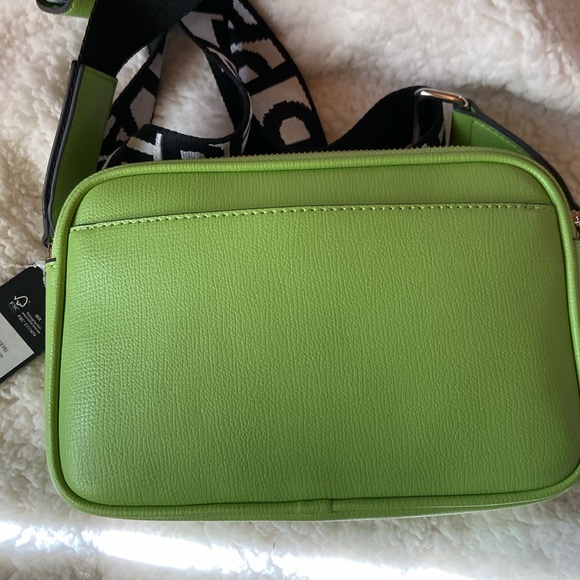 NWT Karl Lagerfeld Crossbody/Camera Bag - Picture 5 of 15